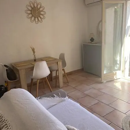 Maison Dans Lotissement